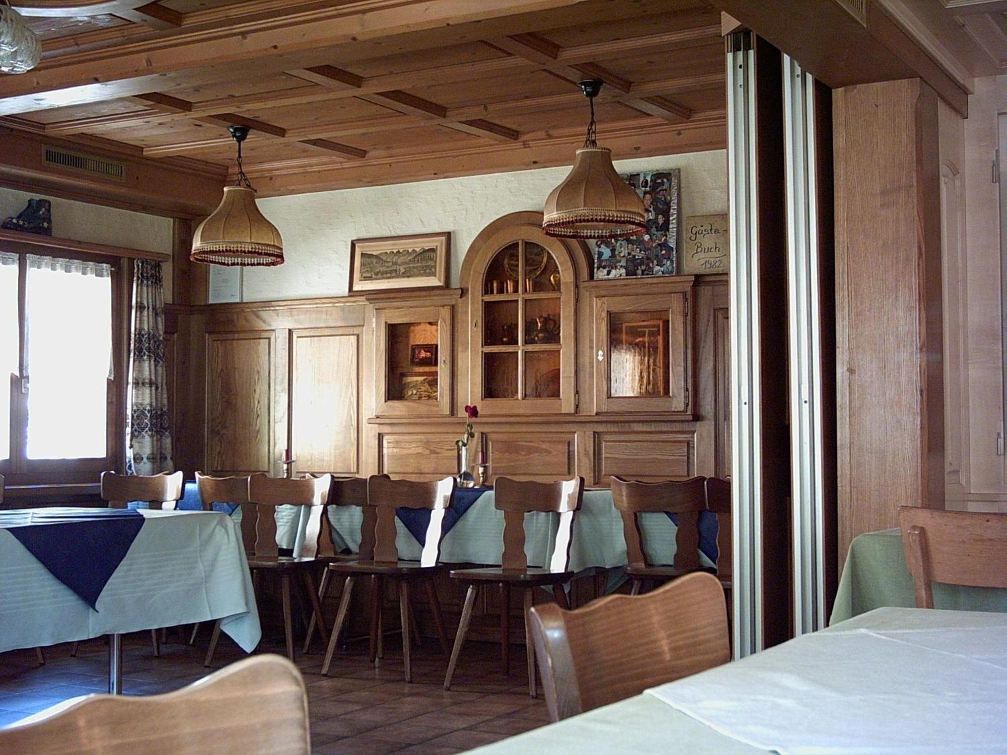 Gasthaus Schaefli Alt St. Johann Bagian luar foto
